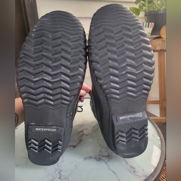 Grey Black Sorel Waterproof Rain Snow Duck Boots Men's Size 11 - Picture 5 of 5